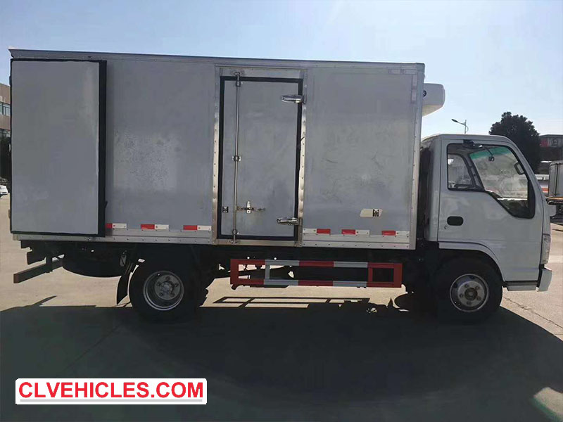 ISUZU Refrigerated truck