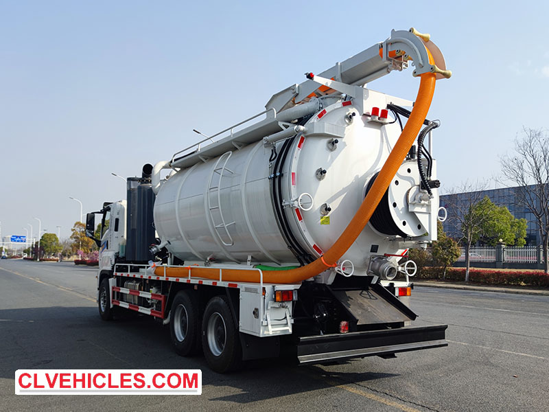 ISUZU high pressure suction truck