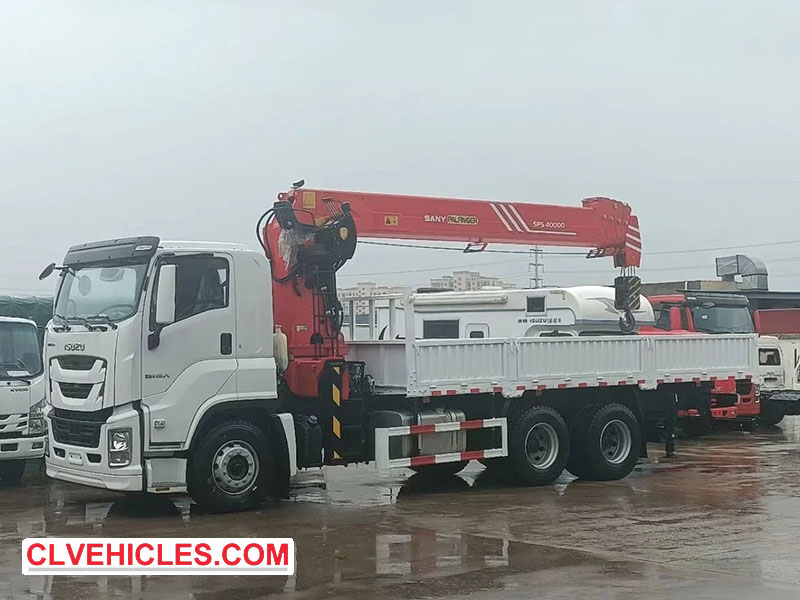 ISUZU truck mounted crane
